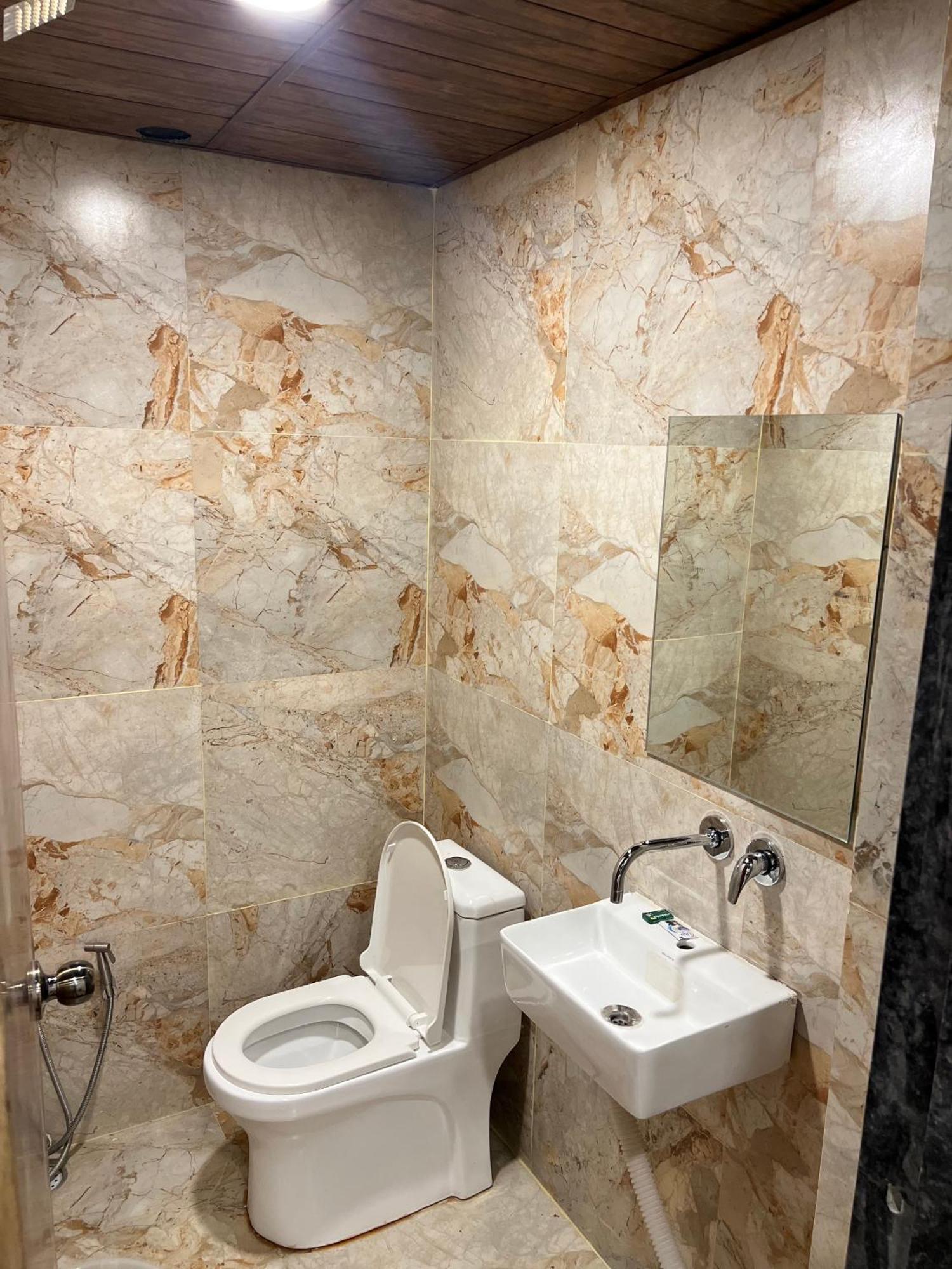 Hotel Vedicvista Indore Ngoại thất bức ảnh